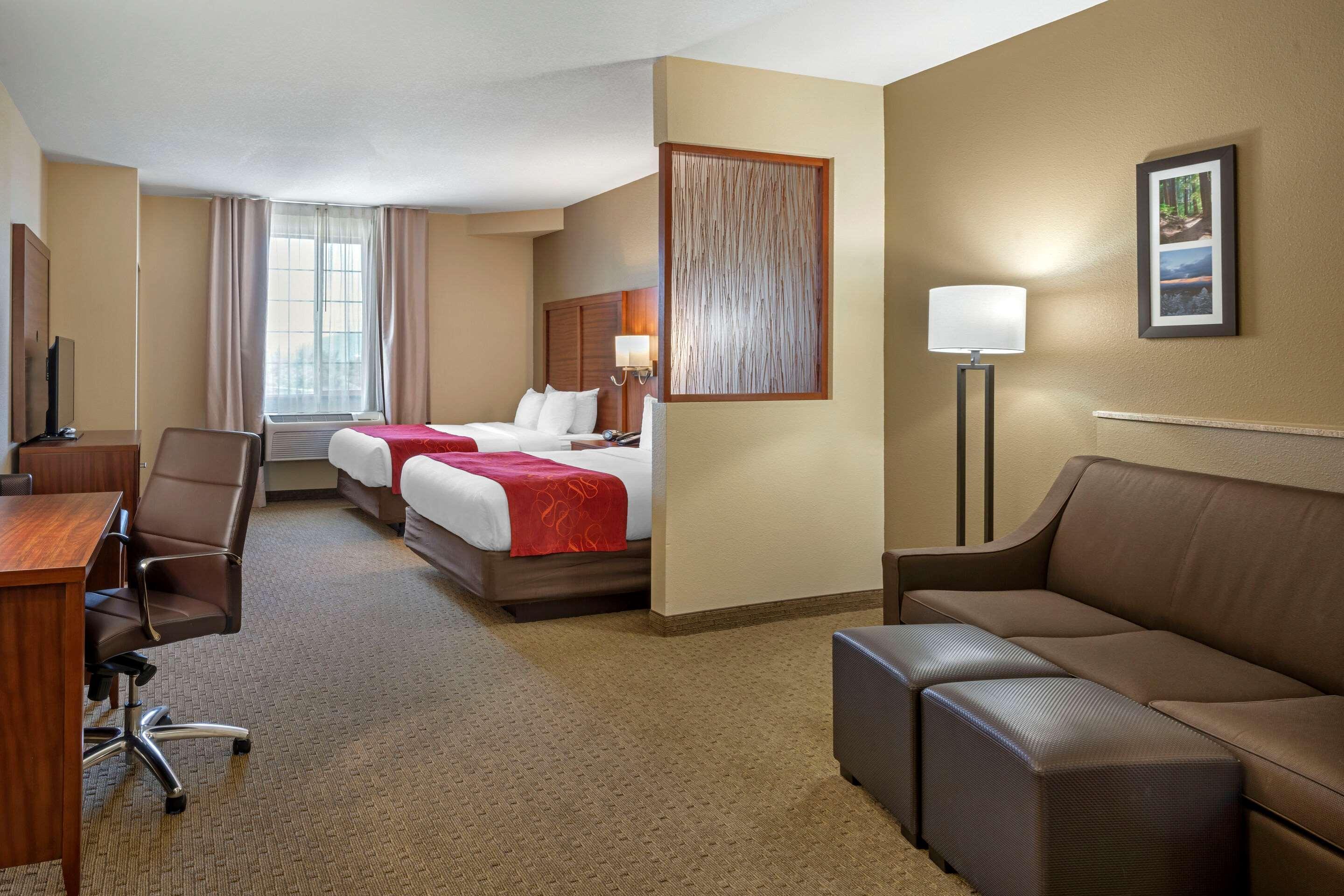 Comfort Suites Eugene Buitenkant foto