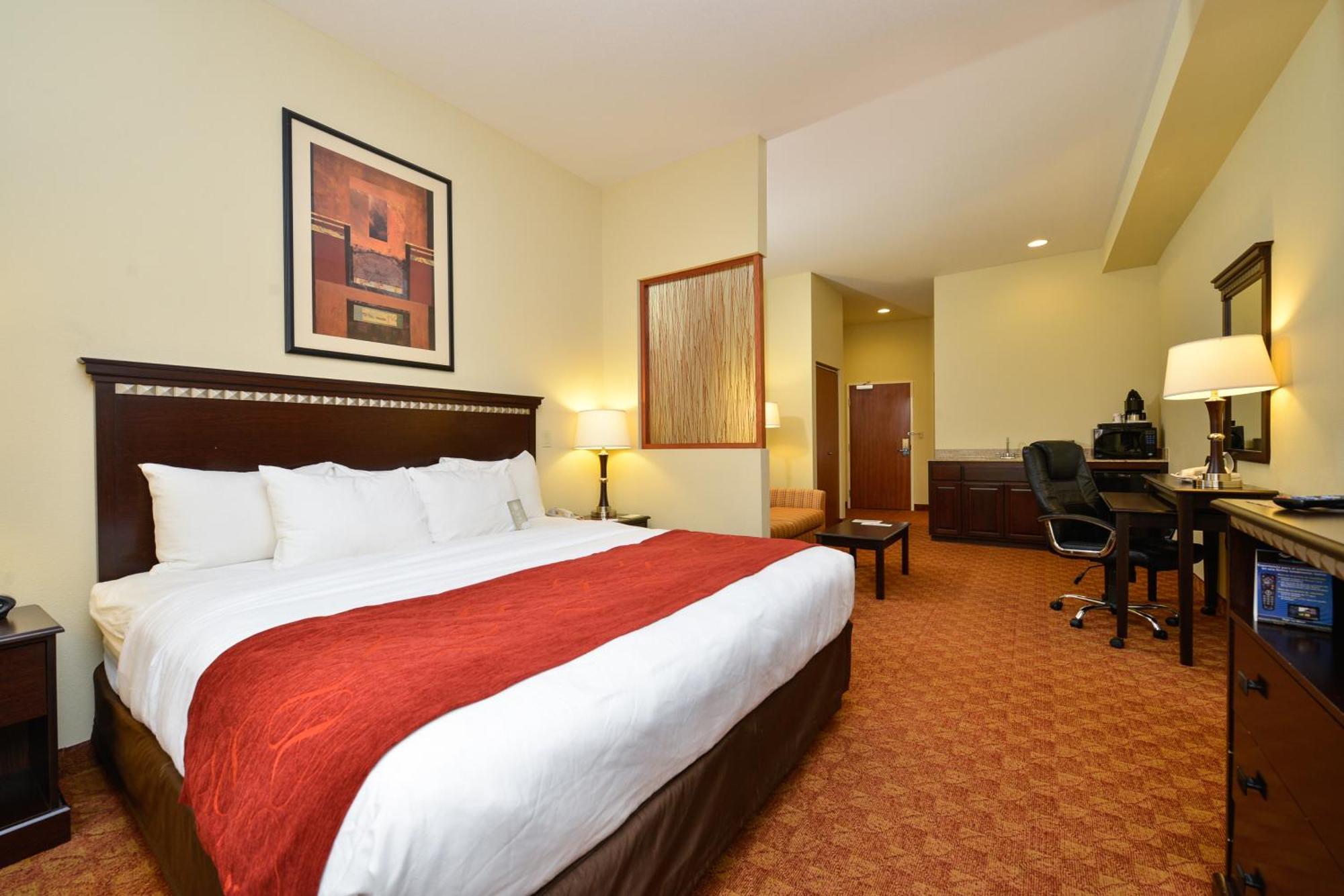 Comfort Suites Eugene Buitenkant foto
